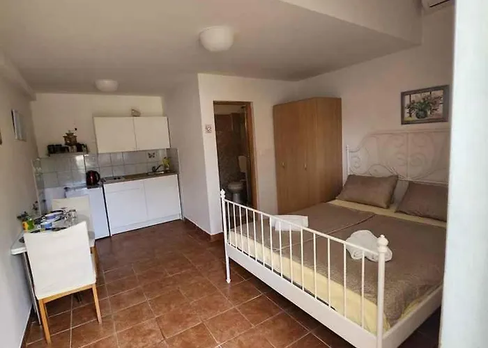 In - Insel Krk 53308 Апартаменты